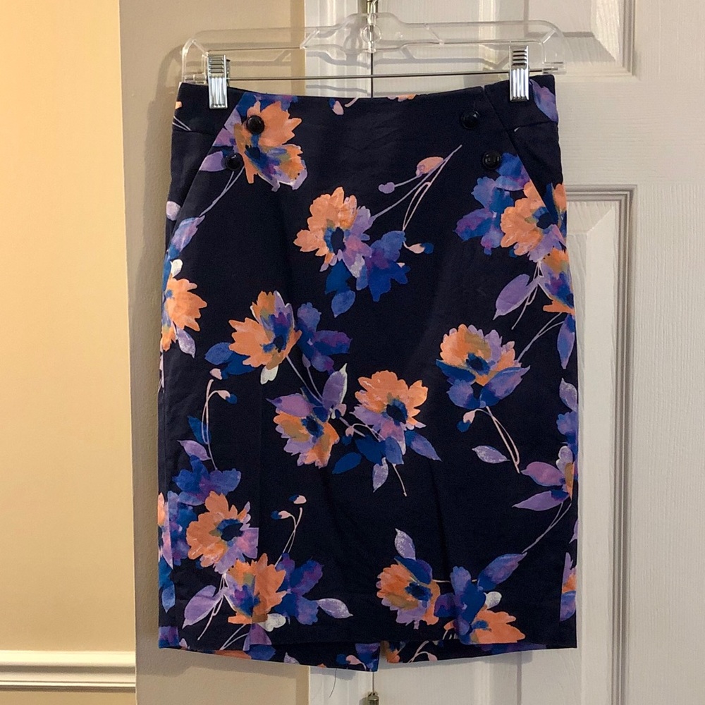 Floral print pencil skirt